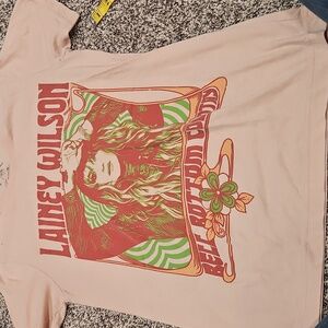 Lainey Wilson Graphic T-Shirt, Size Small